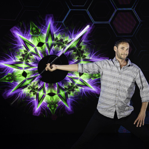Spin your Visual Poi as a staff