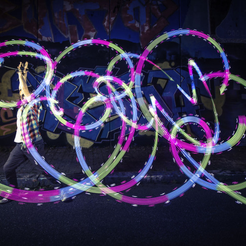 Zebra Poi – with FT system the most advanced stage prop
