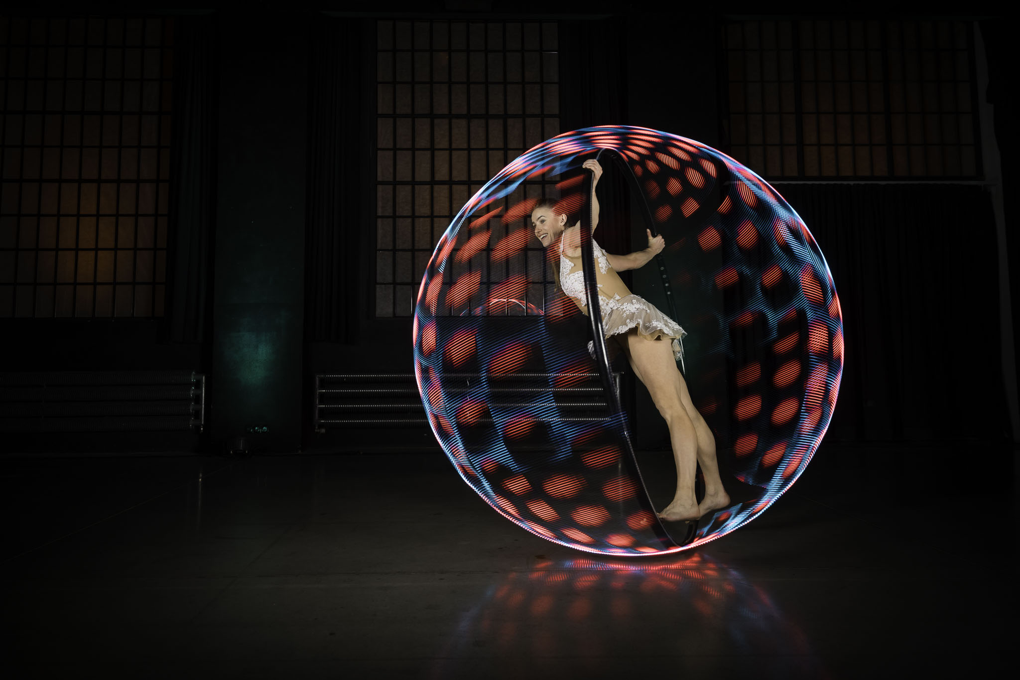LED Cyr Wheel FT2