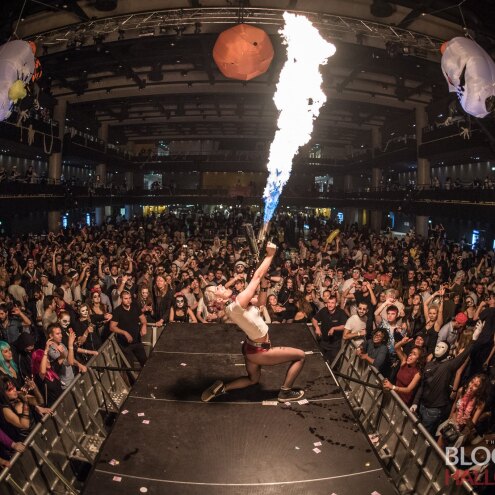 Be a fire queen – create epic fire shows