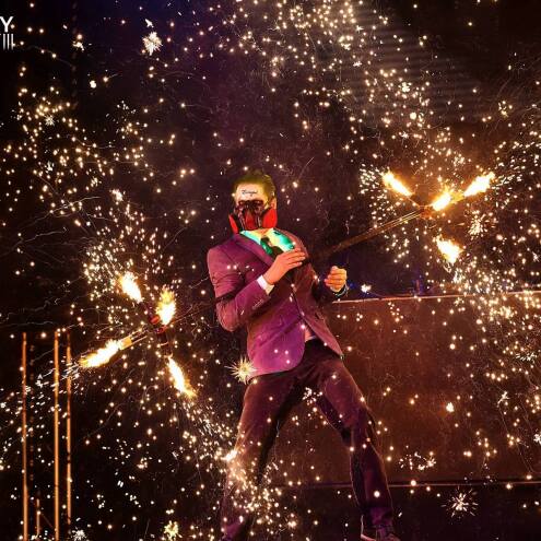 Pyrotechnic boom spinning Dragon Staff for pyrotechnics